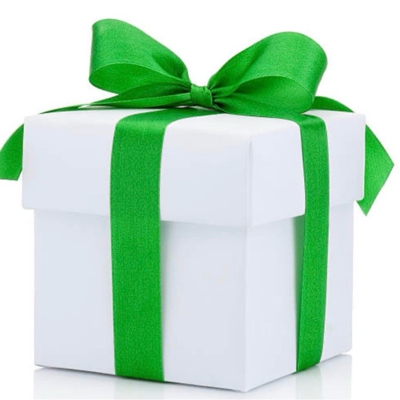 2/25/2026 Posh Friends Share Show & Showcase - Picture 2 of 6